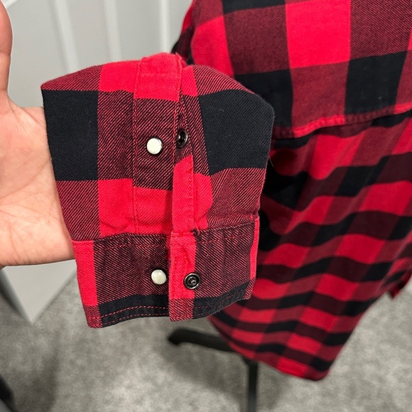 Red and Black Plaid Hooded Jacket - Picture 6 of 10